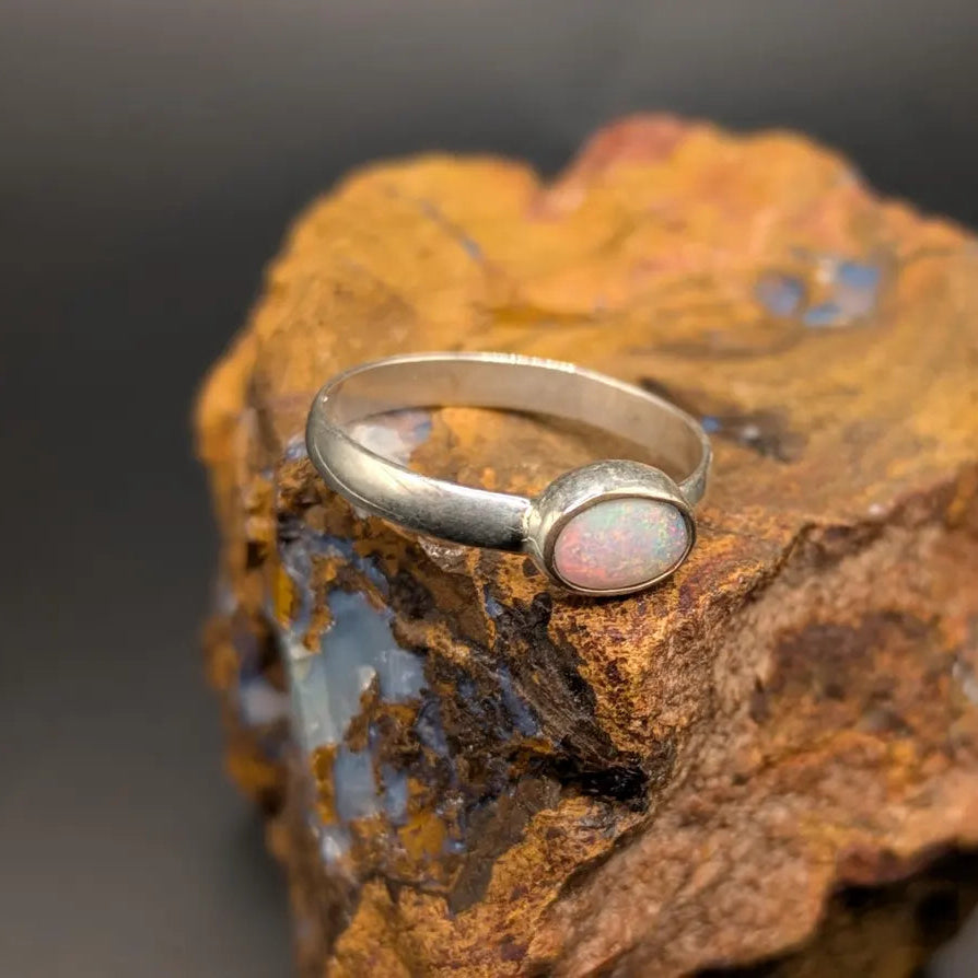 Coober Pedy solid opal ring